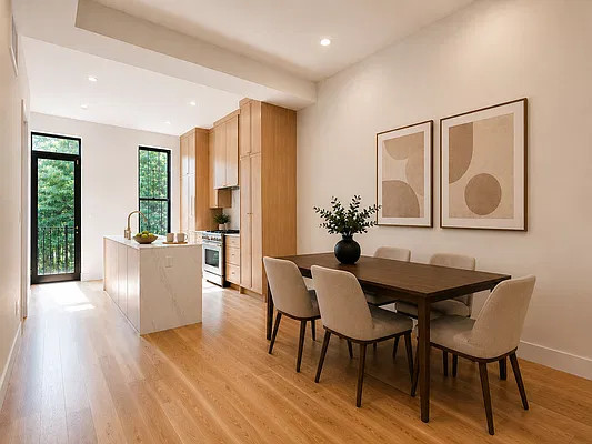 Dining area, photo 1