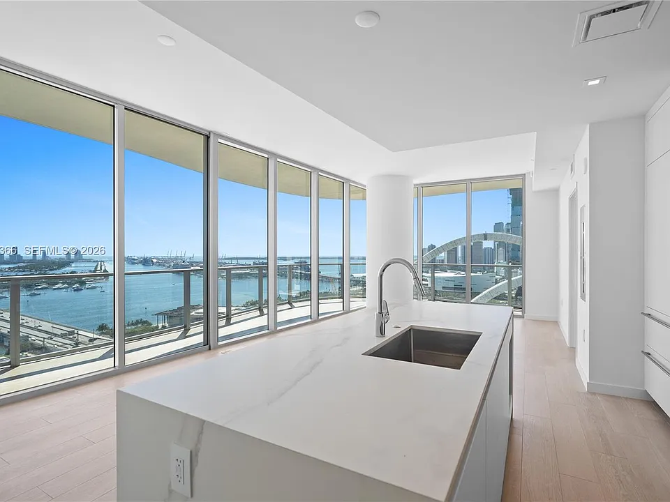 1400 Biscayne Blvd #2601