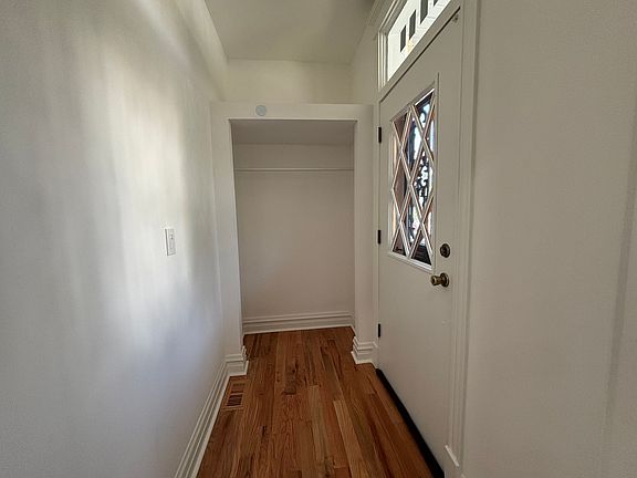 2nd image of 5652 S Shields Ave