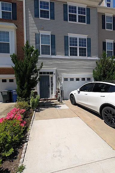 7821 Taggart Ct — Photo 1