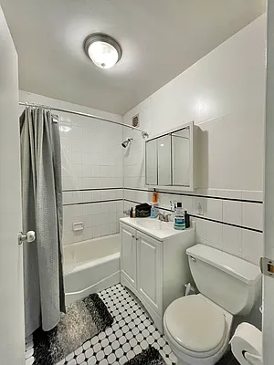 Rented by Oxford Property Group | media 5