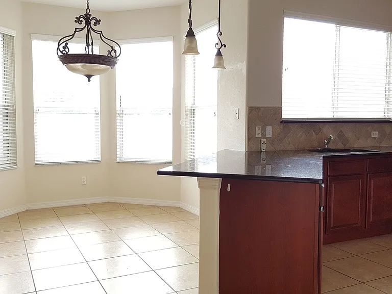 13241 Hatherton Cir — Photo 13