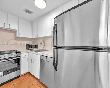 1218 Drexel Ave APT 304, Miami Beach, FL, 33139