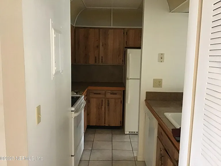 4 Tarragona Ct — Photo 16
