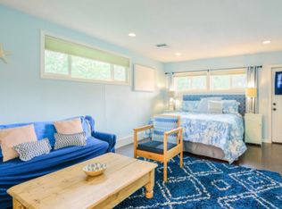 (Undisclosed Address), Eugene, OR 97401