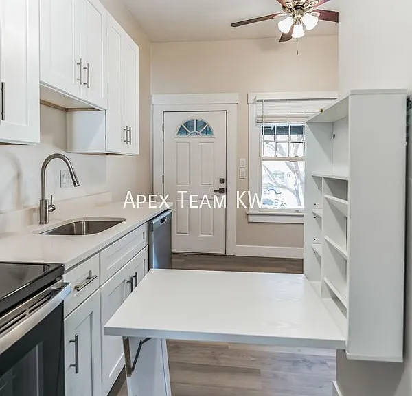 51-75 E 5th St #53 — Photo 11