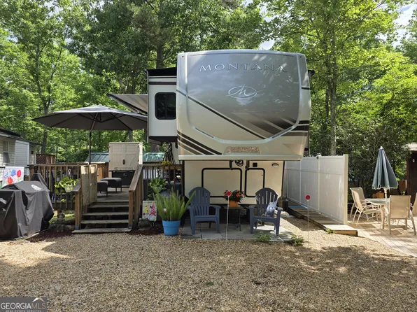 97 Cindy Pkwy, Cleveland, GA 30528