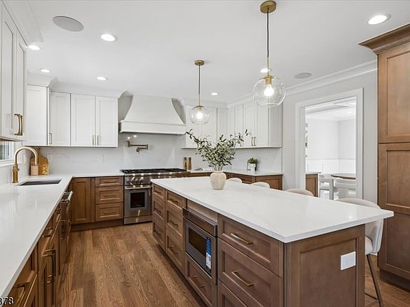 5th image of 33 Hampton Rd