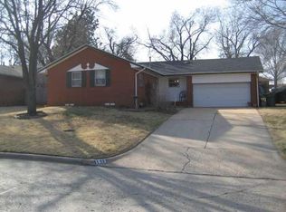 1813 Rankin, Edmond, OK 73013