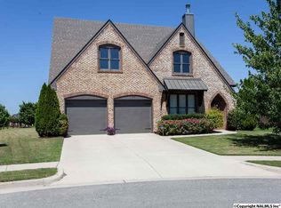 130 Rainwood Dr SW, Huntsville, AL 35824