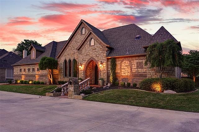 1st image of 1125 Haven Cir