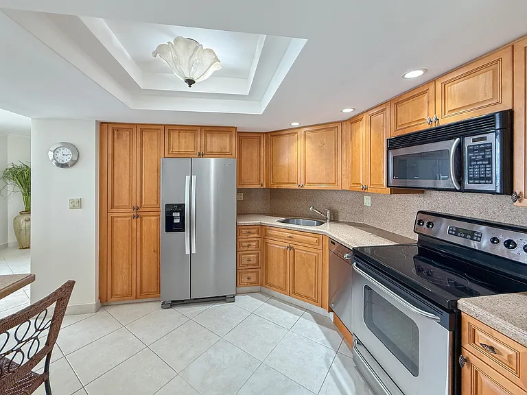 5080 N Ocean Dr #20C — Photo 15