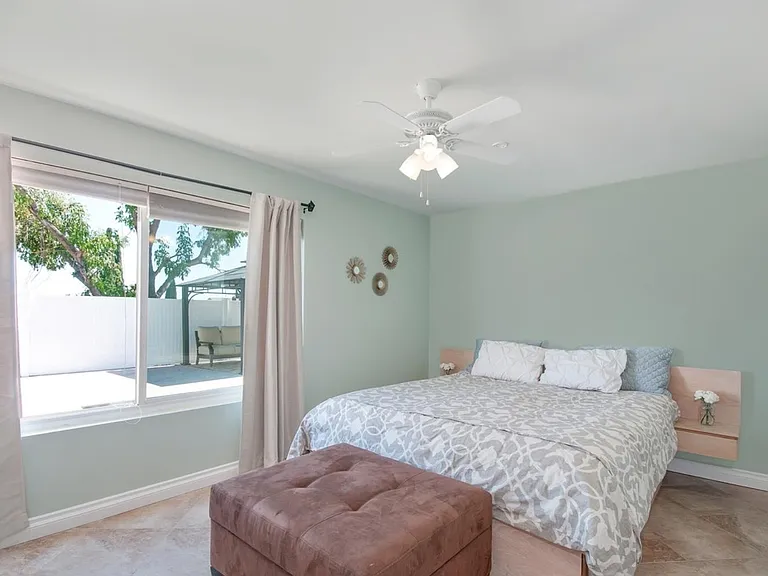 9959 Shoredale Dr — Photo 12