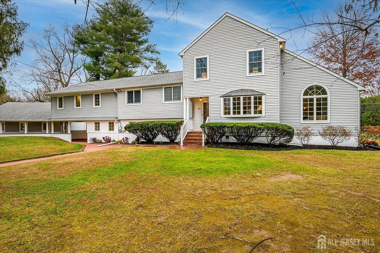 34 Prospect Ave photo 1