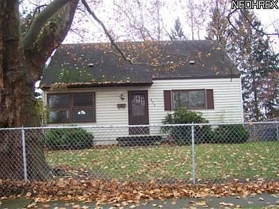 1st image of 820 Stanwood Ave