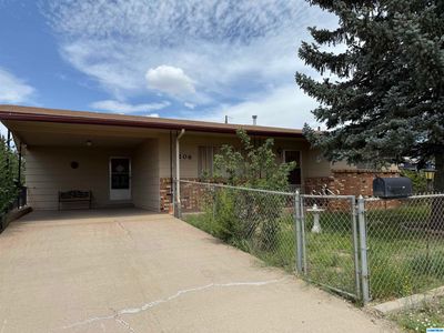 206 Hutchinson St, Santa Clara, NM, 88026