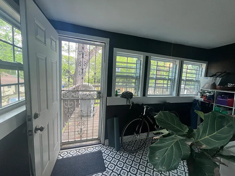 1524 Melrose Dr SW — Photo 27