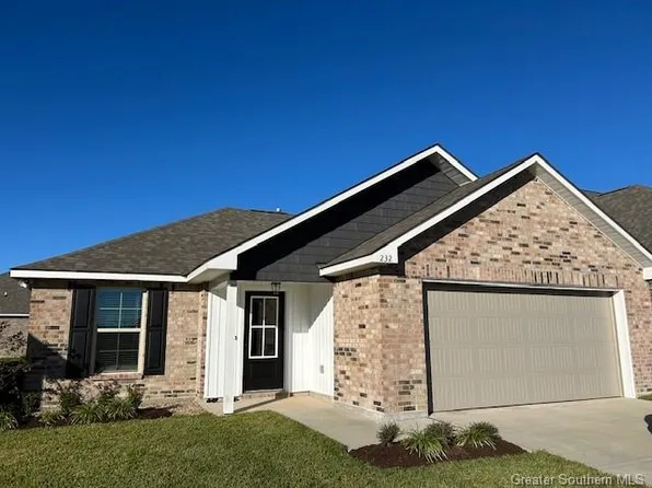 232 Summit Ave, Sulphur, LA 70665