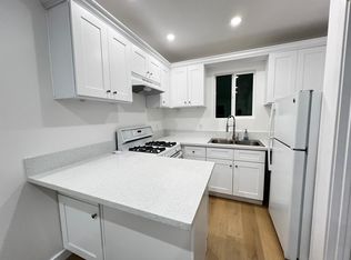 2701 112th St #A, Lynwood, CA 90262