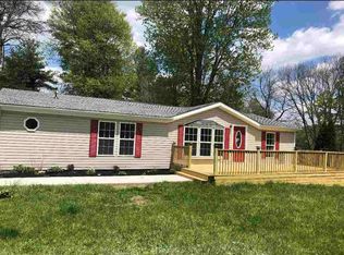 4666 Pottershop Rd, Centerville, IN 47330