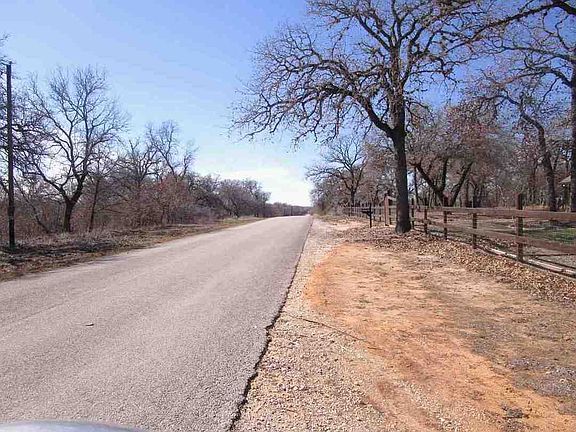 4th image of 12 Post Oak Rd