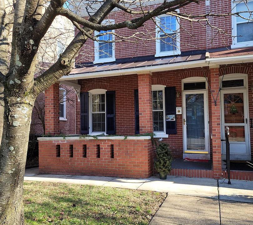 1st image of 1420 Riverview Ave