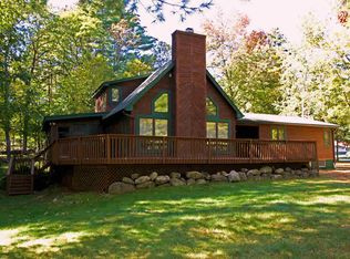 27 Lower Hubbell Ln, Lake George, NY 12845