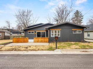 4516 Lakeview Avenue, Mc Farland, WI