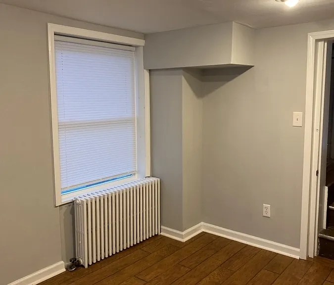 507 W Marshall St — Photo 8