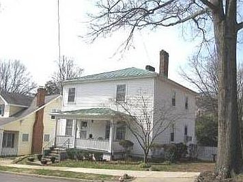 1st image of 138 Montague St