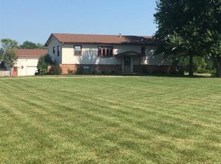 3420 SW Clarhan Rd, Topeka, KS 66614