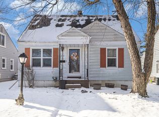 2045 Central St, Ferndale, MI 48220