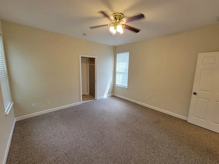 4247 Raleigh Way — Photo 12