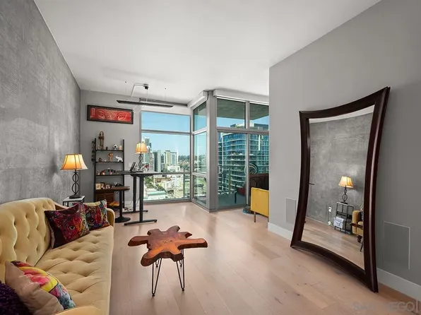 800 The Mark Ln Unit 2002, San Diego, CA 92101