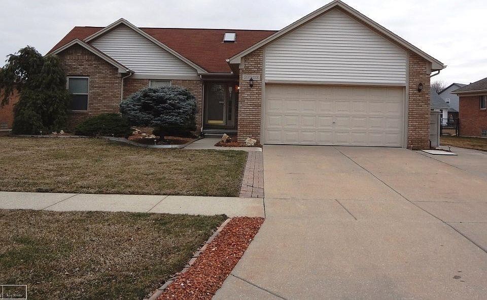 1st image of 37503 Sienna Oaks Dr