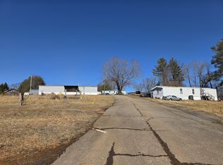 15 Spruce Pine Ln, Bassett, VA 24055