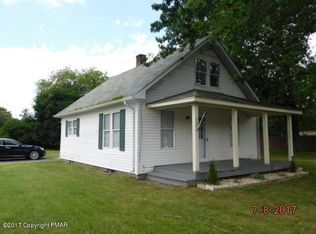 304 Clay Ave, Stroudsburg, PA 18360