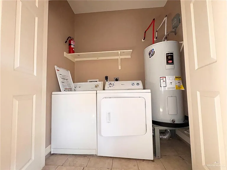 2703 E Garfield Ave #A — Photo 13