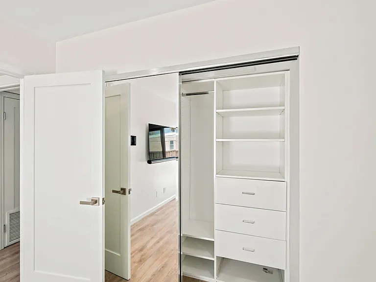 Privateer Duplex — Photo 34