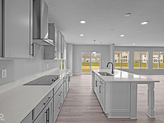 4th image of 10544 Banyan Wood Ct