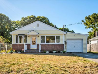 8 Cutting Street, Huntington, NY, 11743