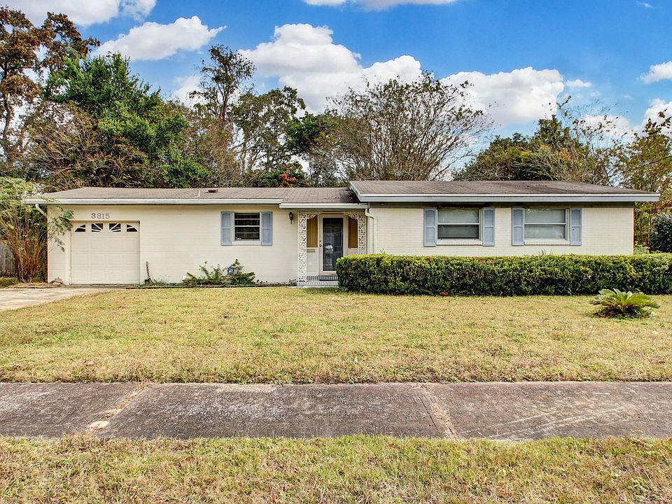 1st image of 3815 Yarborough Dr