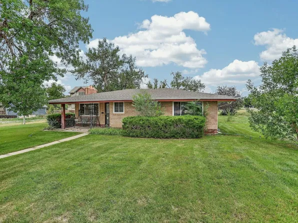 1035 N 4th St, Berthoud, CO 80513