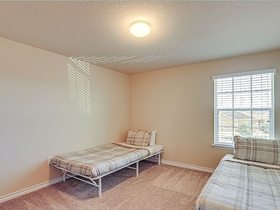 4th image of 11723 Faldo Way