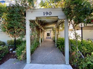 190 Cleaveland Rd APT 3, Pleasant Hill, CA 94523