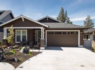 61081 SE Ruby Peak Ln, Bend, OR 97702