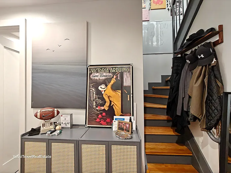 2086 5th Ave #Penthouse C — Photo 7