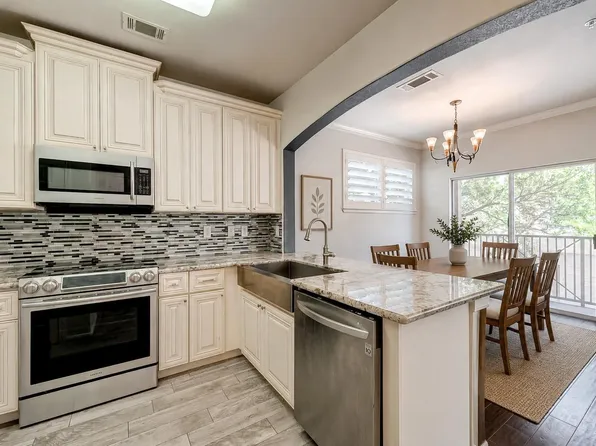 12707 Boheme Dr APT 301, Houston, TX 77024