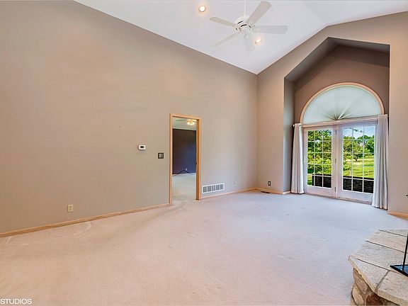 3rd image of 11750 Pebble Beach Dr
