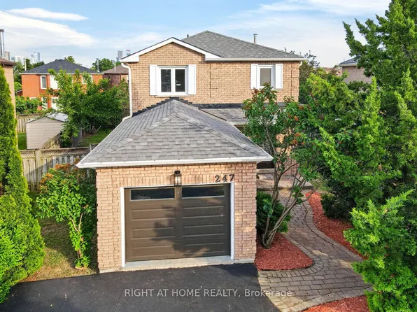 247 Glenn Hawthorne Blvd, Mississauga, ON L5R 2M5